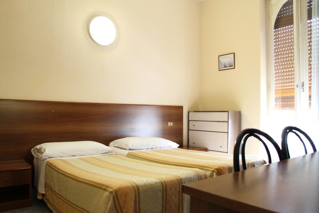 Hotel Rallye Milano Eksteriør bilde